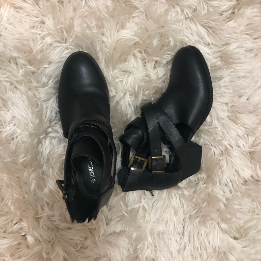 Love Culture Black Ankle Boots